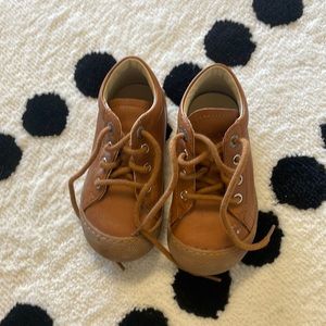 Naturino kid shoe